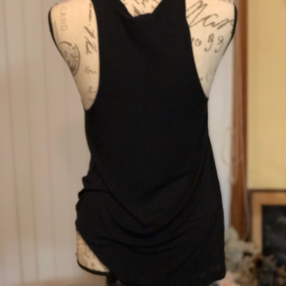 Tank top - Picture 4 of 5